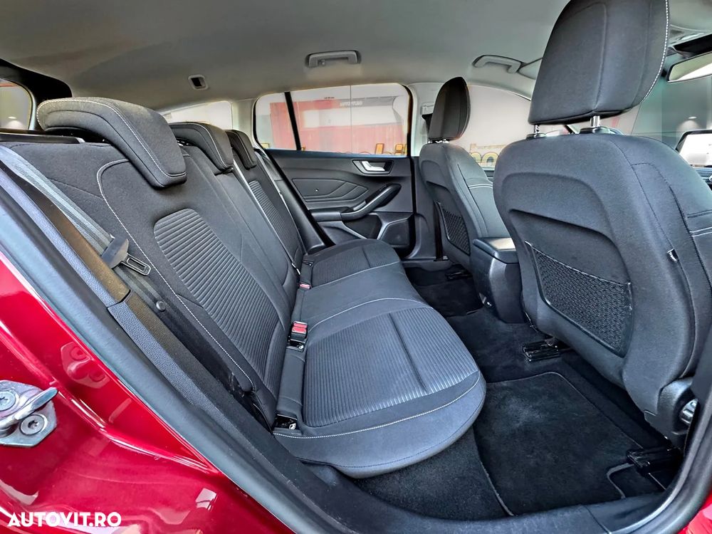 Ford Focus 1.5 EcoBlue Titanium - 8