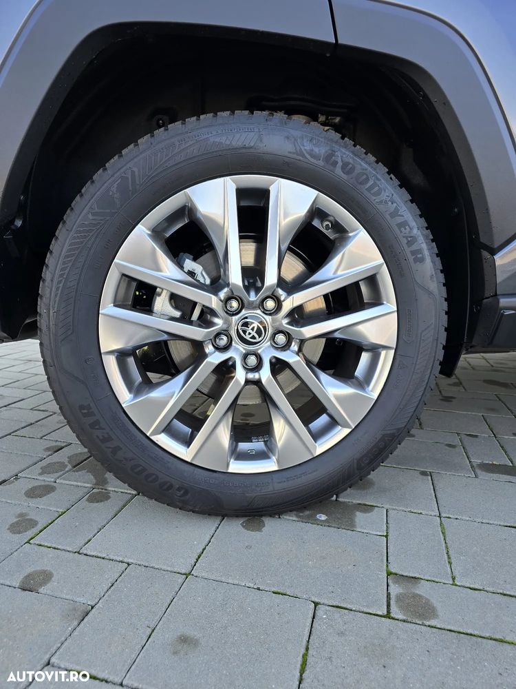 Toyota RAV4 - 23