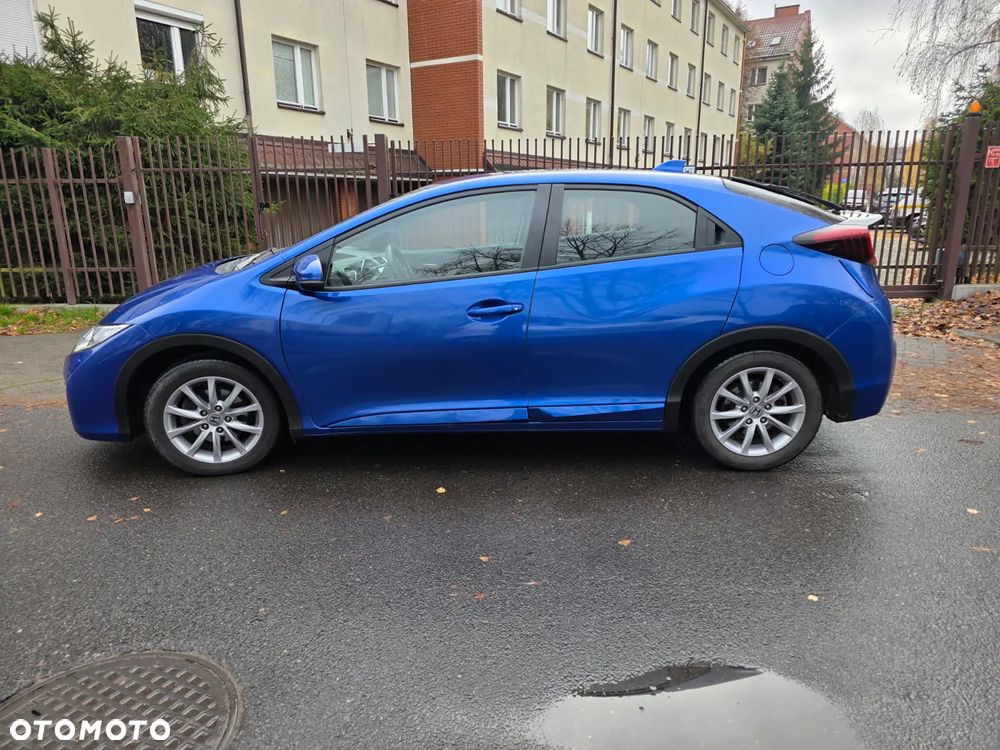 Honda Civic ver-1-4-i--vtec-comfort - 9