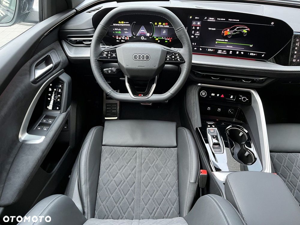 Audi Q5 Sportback - 12