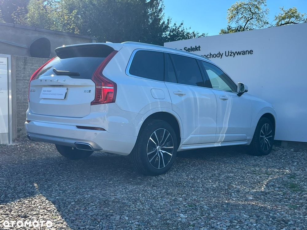 Volvo XC 90 - 8
