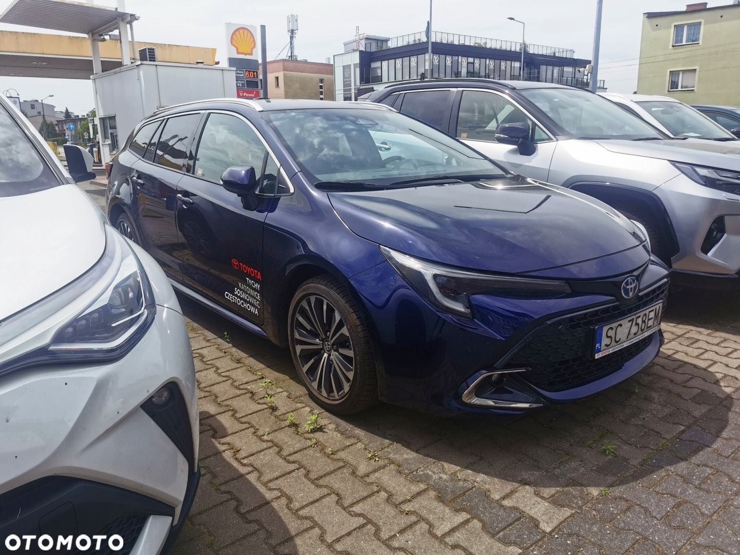 Toyota Corolla - 1