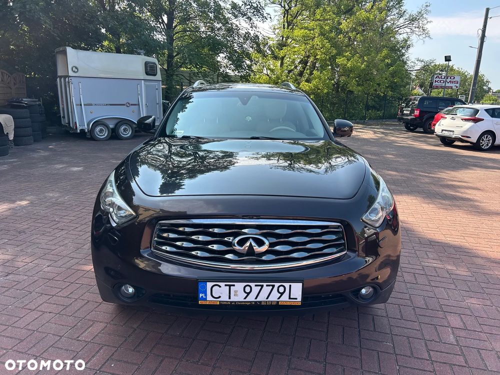 Infiniti FX FX30d GT Premium - 4