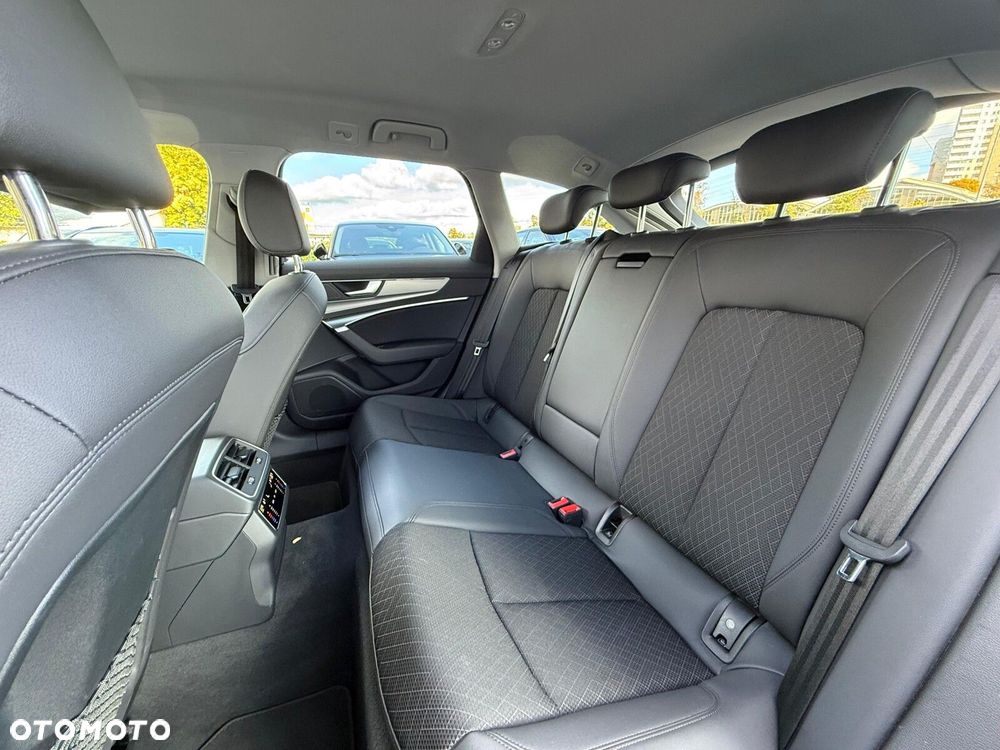 Audi A6 Avant - 30