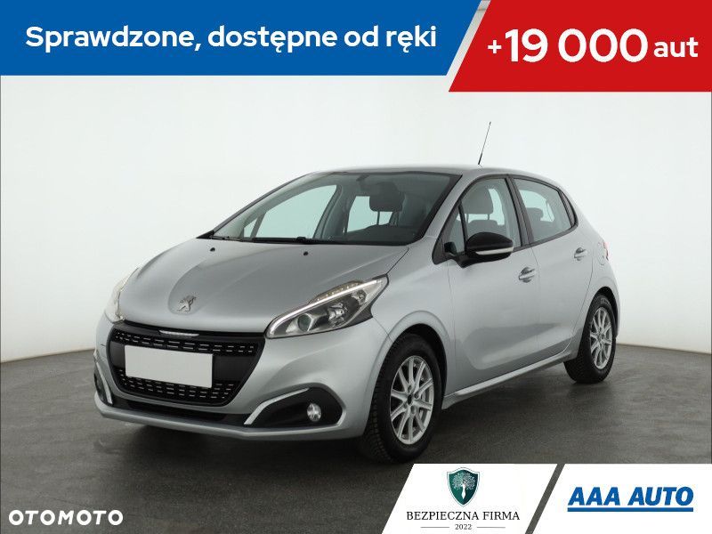 Peugeot 208 - 2