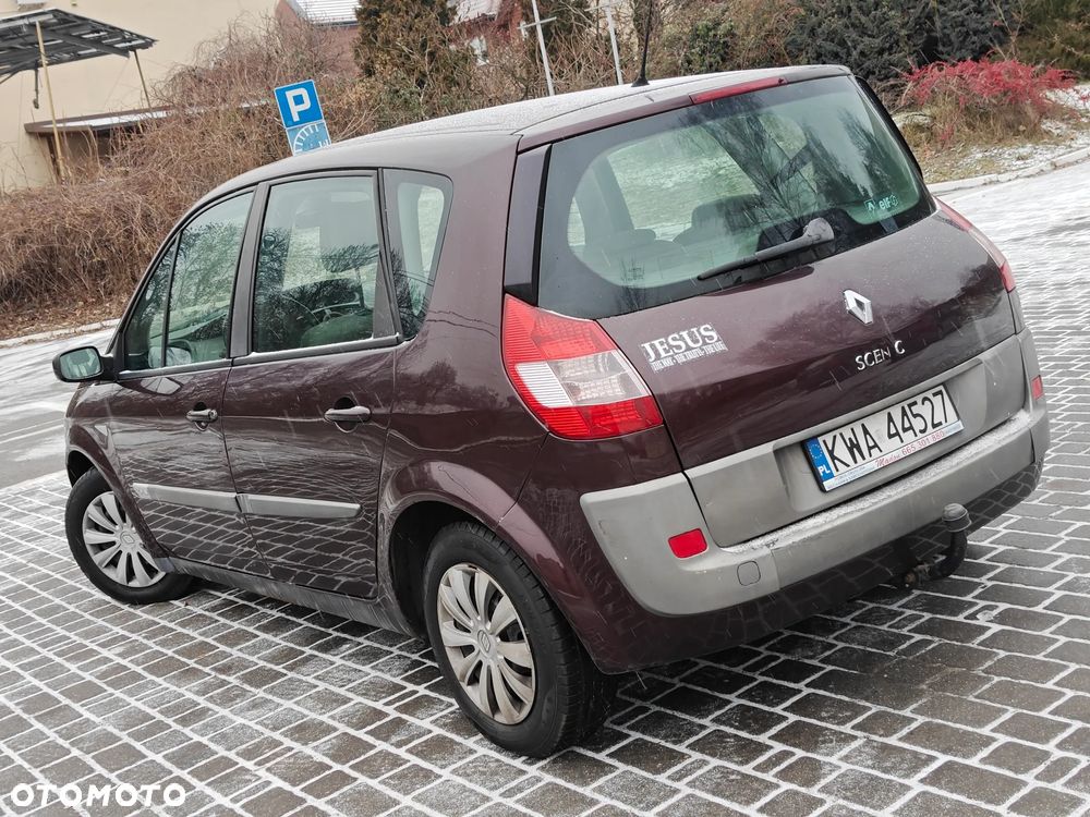 Renault Scenic 1.6 16V Confort Privilege - 3