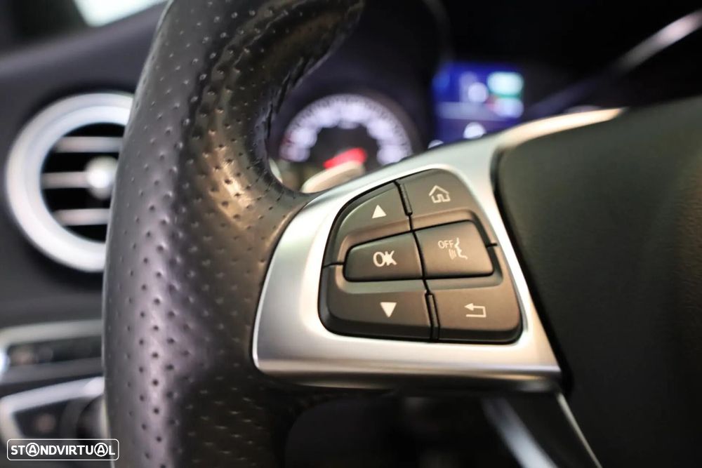 Mercedes-Benz C 350 e - 29