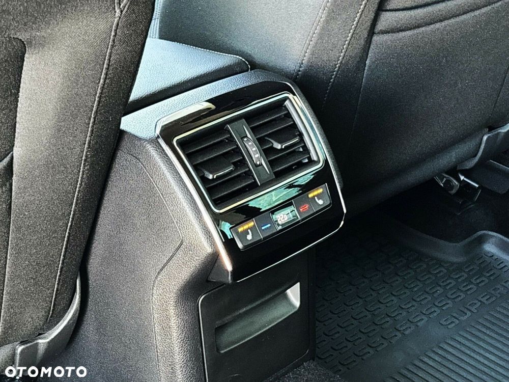 Skoda Superb 2.0 TDI SCR Style DSG - 16