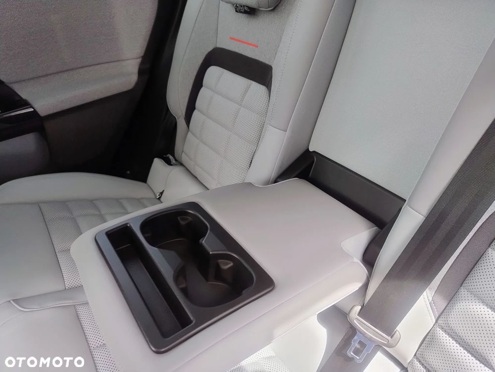 Citroën C5 Aircross 1.2 mHEV Max eDCT6 - 12
