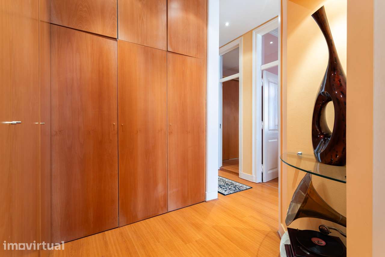 Apartamento T4 junto á Av da Liberdade - Grande imagem: 3/49