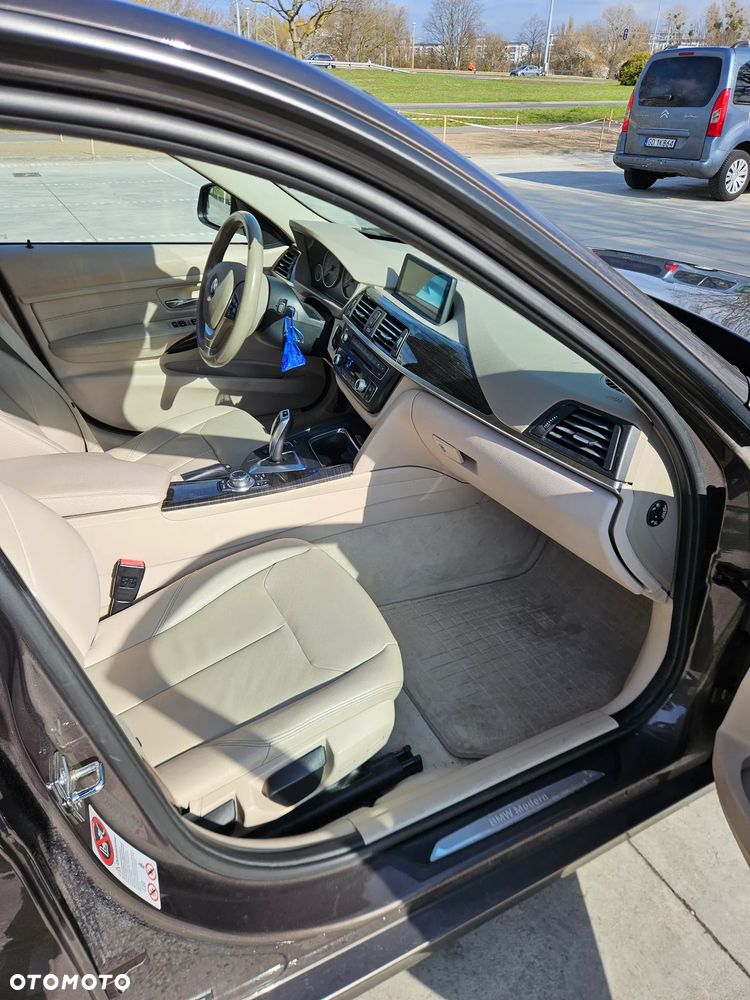 BMW Seria 3 - 8