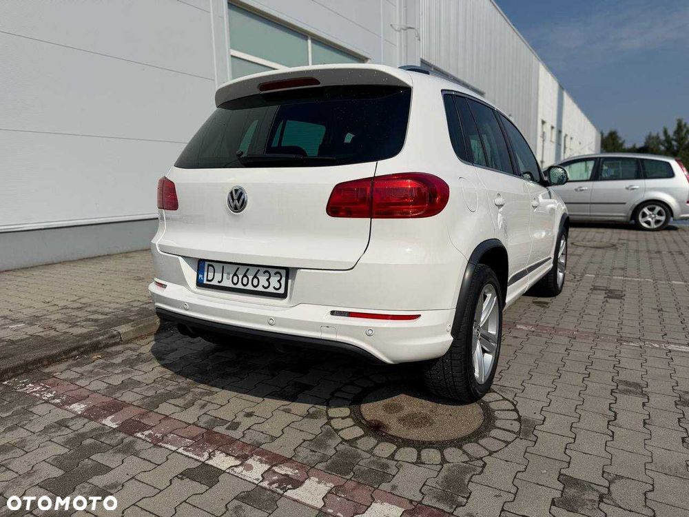 Volkswagen Tiguan - 4