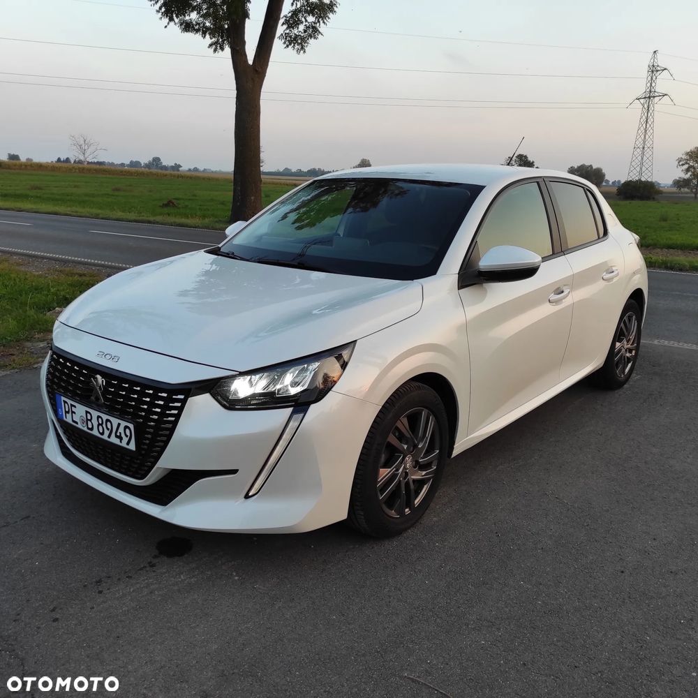Peugeot 208 - 29