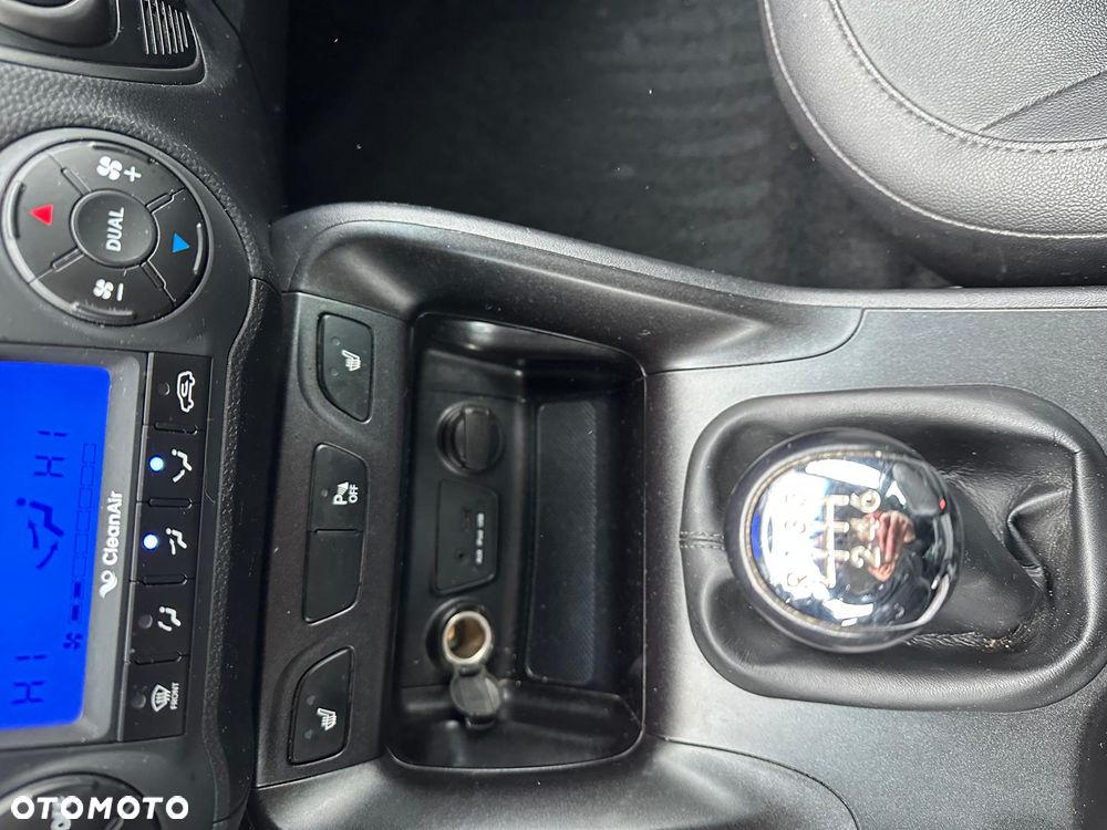 Hyundai ix35 1.7 CRDi 2WD Trend - 23