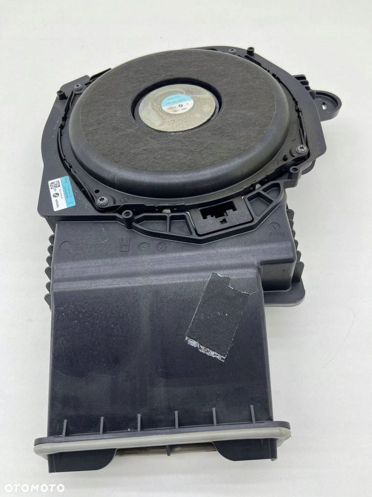 BMW X1 U11 GŁOŚNIK SUBWOOFER PRAWY 5A052F8 - 2