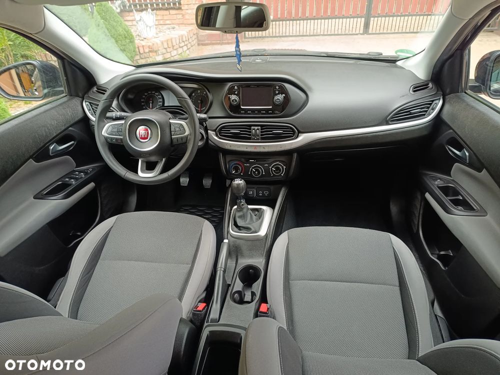 Fiat Tipo 1.6 MultiJet Easy - 21