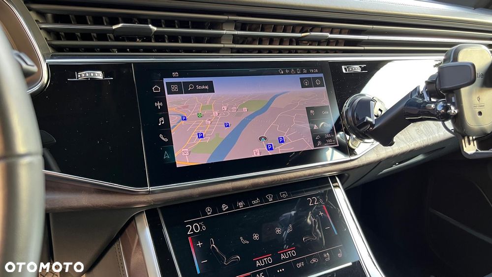 Audi Q8 - 19