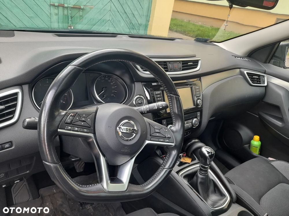 Nissan Qashqai 1.3 DIG-T N-CONNECTA - 5