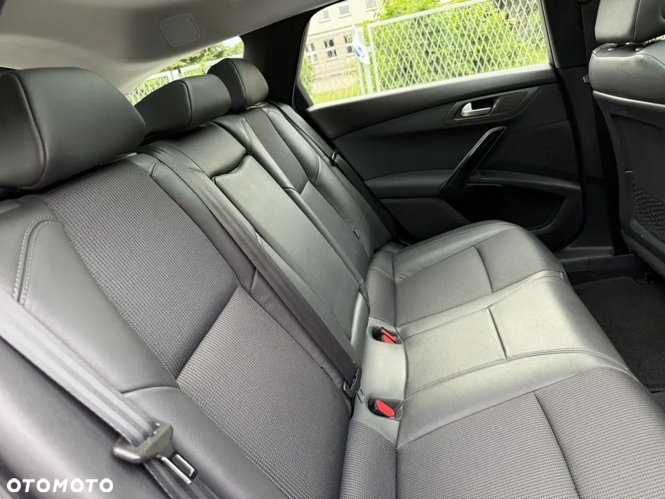 Peugeot 508 SW HDi FAP 140 Allure - 33
