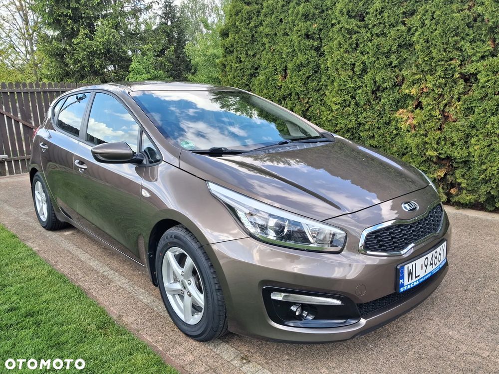 Kia Ceed 1.4 CVVT Attract - 2