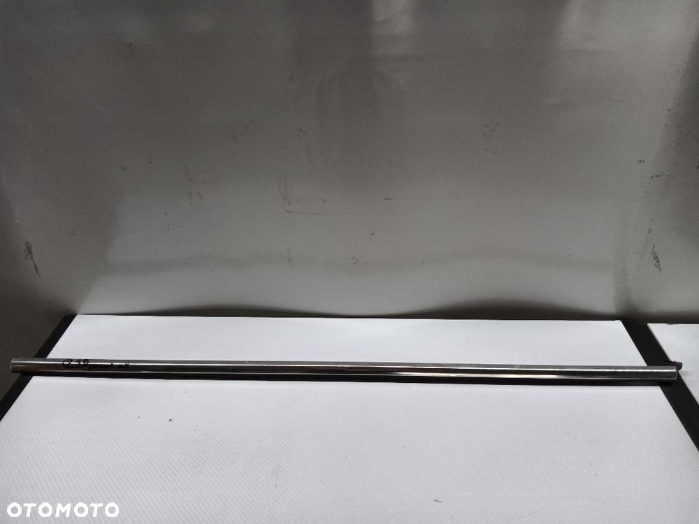 LISTWA ZGARNIAJĄCA DRZWI TYŁ TYLNA LEWA VW PASSAT B8 3G9839475 - 1