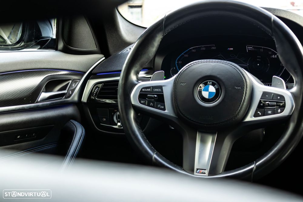 BMW 520 d Pack M Auto - 18