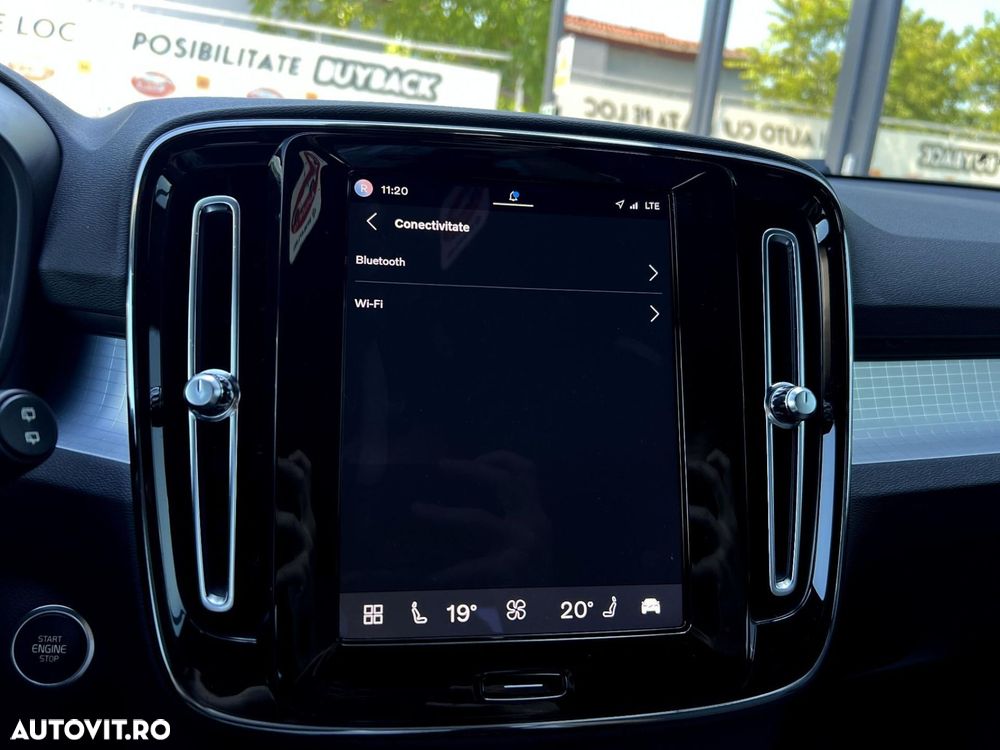 Volvo XC 40 B3 AT FWD MHEV Core - 26