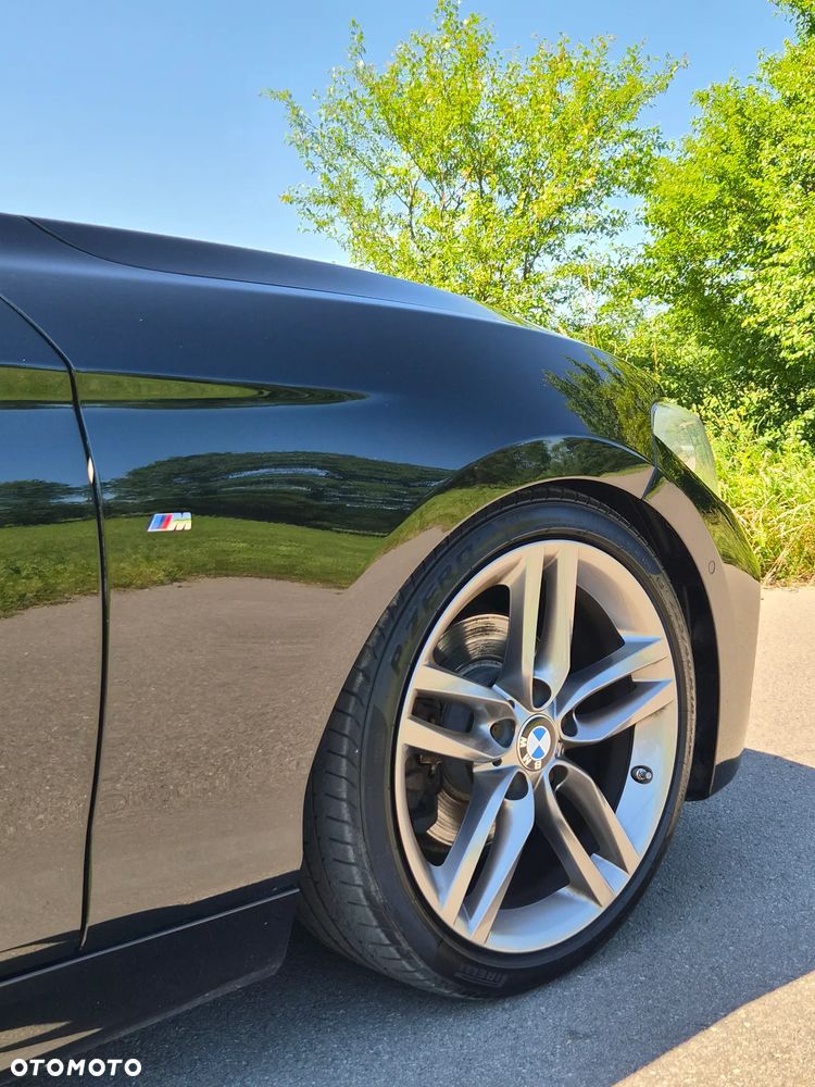 BMW Seria 1 120d M Sport - 5