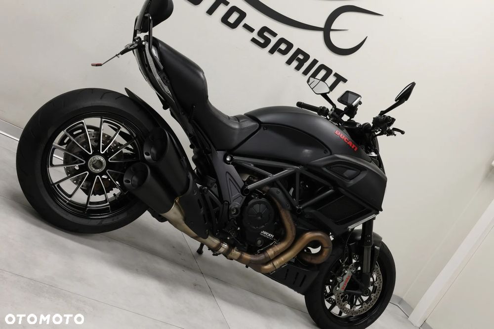 Ducati Diavel - 10