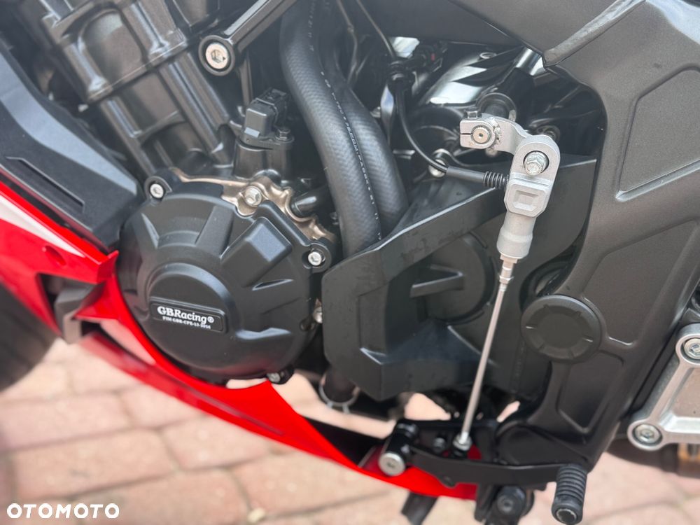 Honda CBR - 29
