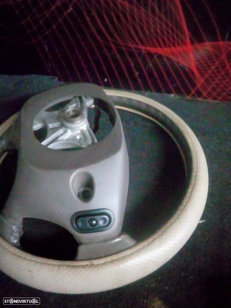 Volante Chrysler Grand Voyager - 3