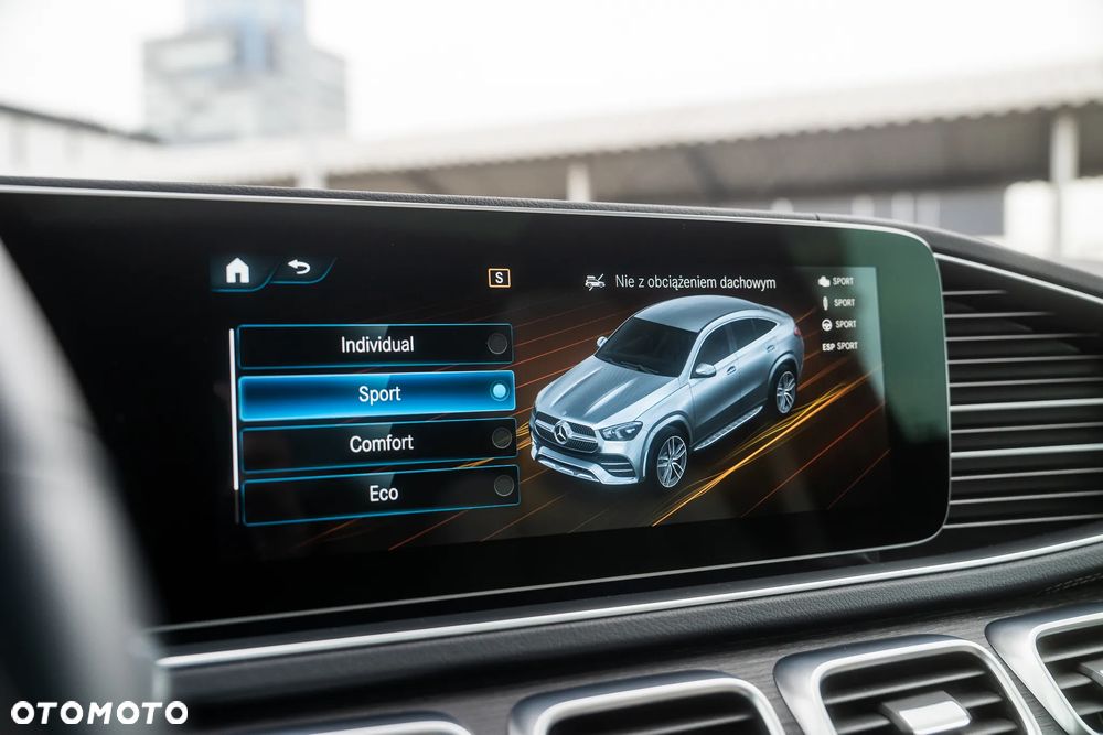 Mercedes-Benz GLE 400 d 4-Matic Executive - 38