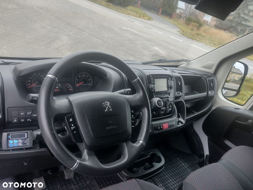 Peugeot Boxer Chlodnia Izoterma 8 Palet - 13