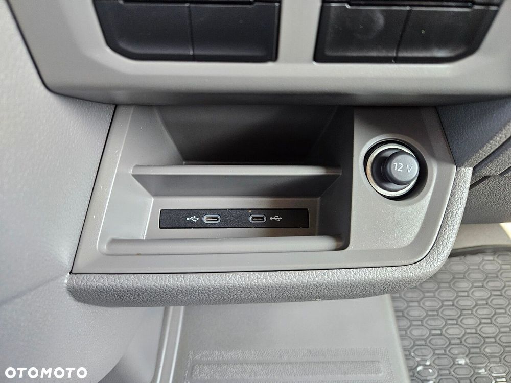 Volkswagen Crafter L3H2 *109999zł NETTO* Brygadówka 7 osób 2.0TDi/140KM - 26