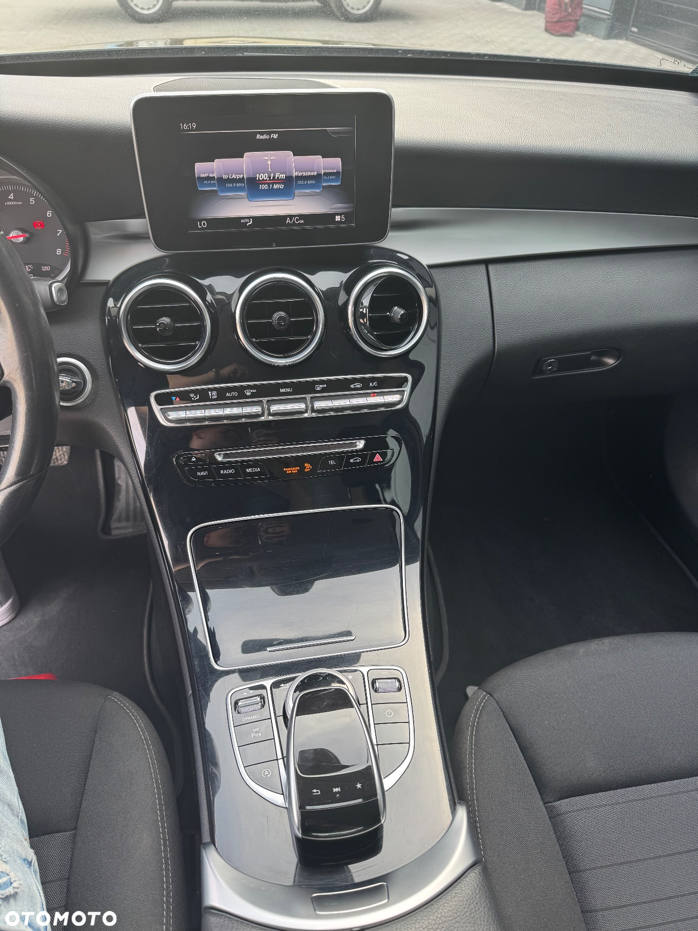 Mercedes-Benz Klasa C 160 9G-TRONIC - 23