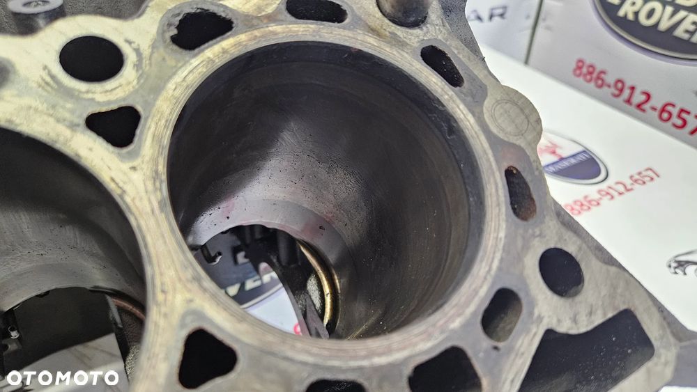 Jaguar XJ 351 3.0D 306DT V6 DIESEL Blok silnika 9X2Q6015CC - 6