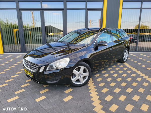 Volvo V60 D3 Geartronic Momentum