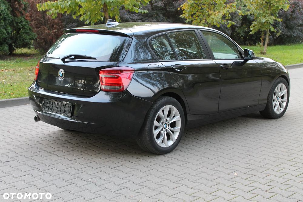 BMW Seria 1 - 15