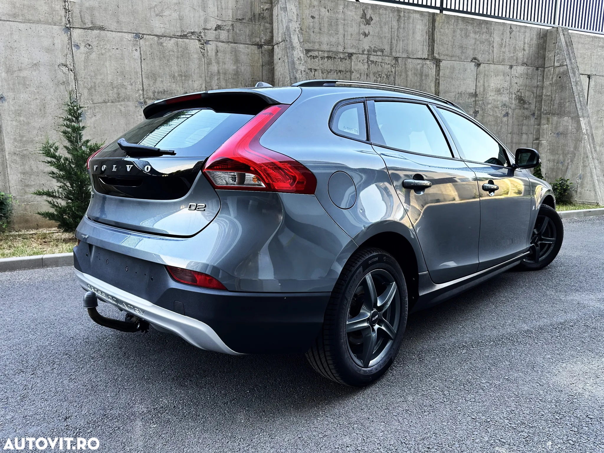Volvo V40 D2 Aut. Momentum - 4