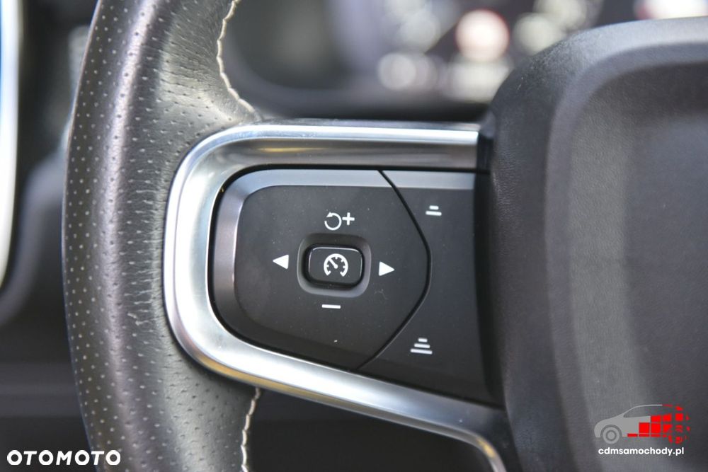 Volvo XC 40 - 34
