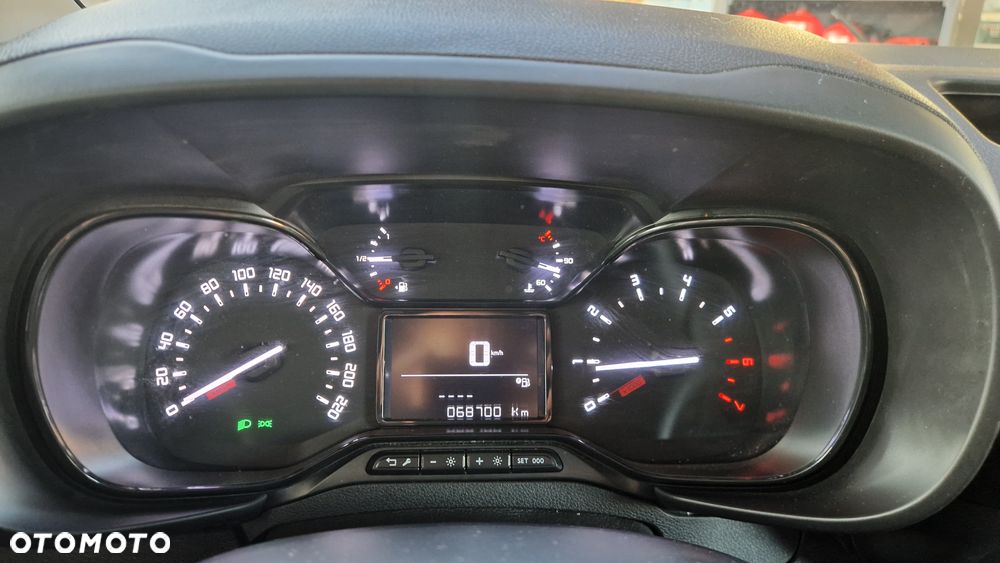 Toyota Proace city - 20