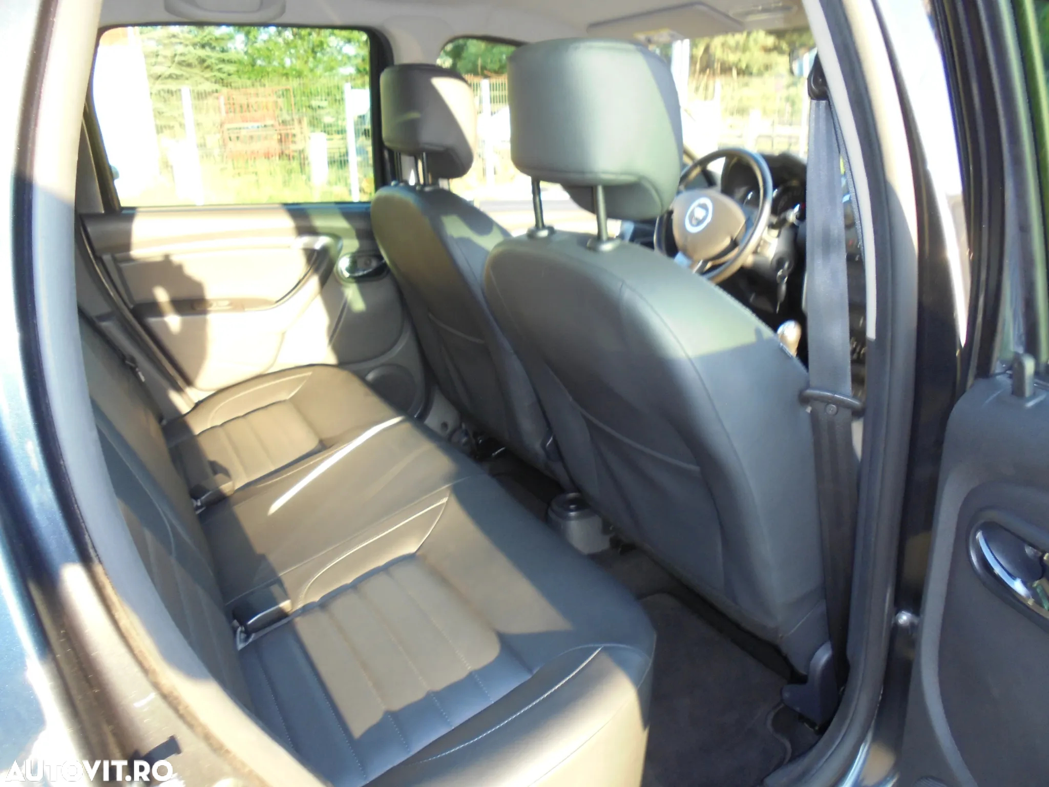 Dacia Duster 1.5 dCi 4WD Prestige jante 16" - 13