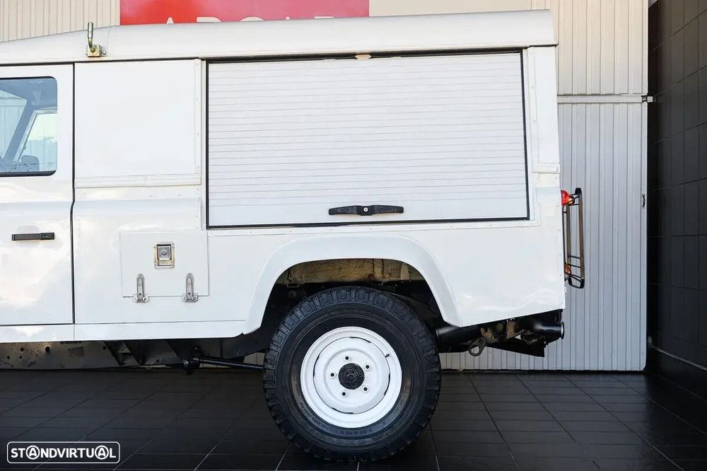 Land Rover Defender 110 2.5 Td5 E - 20