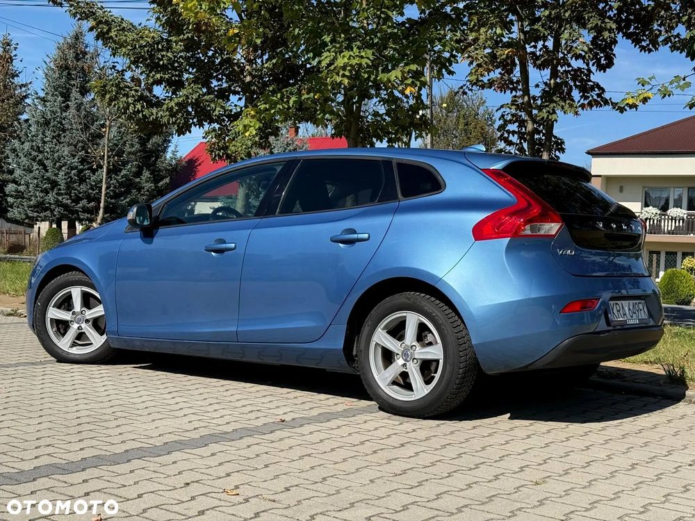 Volvo V40 - 10