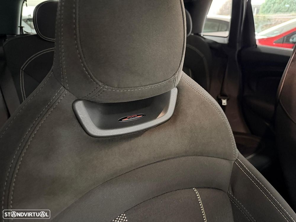 MINI 5 Portas Cooper D - 23