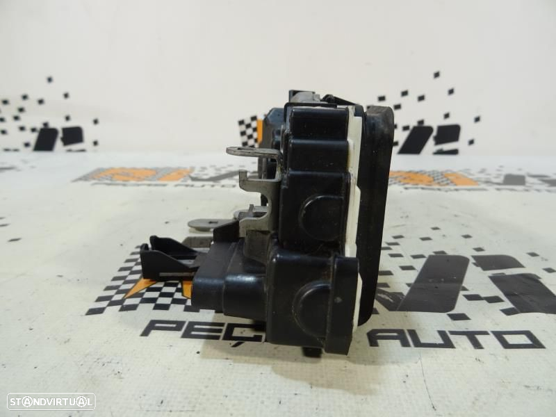 Fecho Da Porta Trás Direita Volvo V40 Hatchback (525, 526)  31440394 / - 4