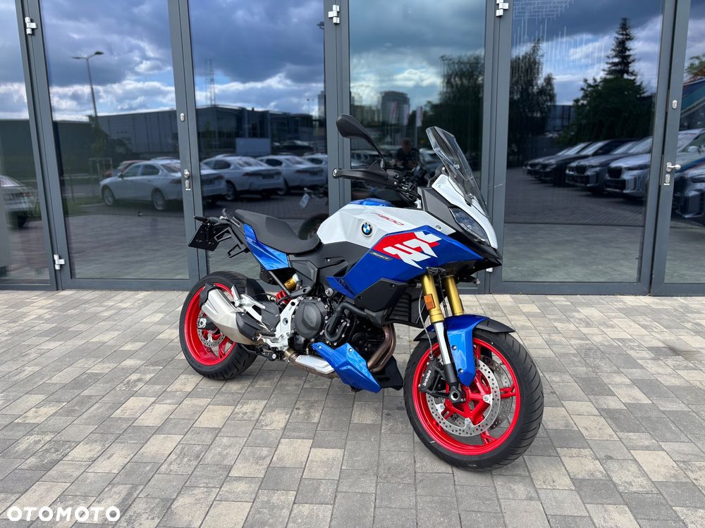 BMW XR - 1