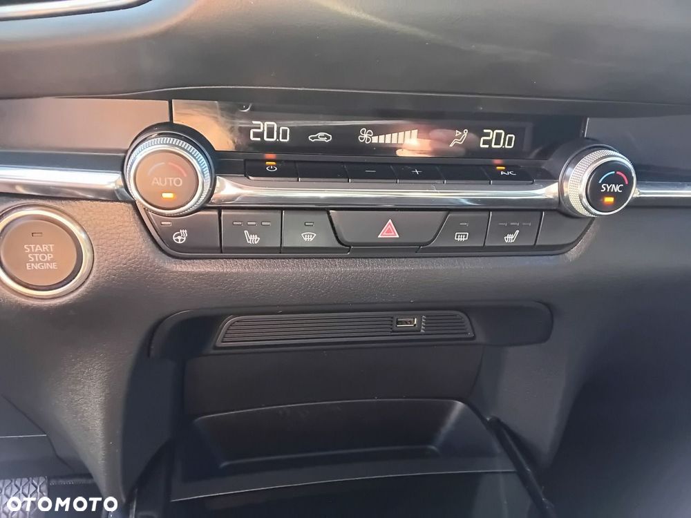 Mazda CX-30 - 16