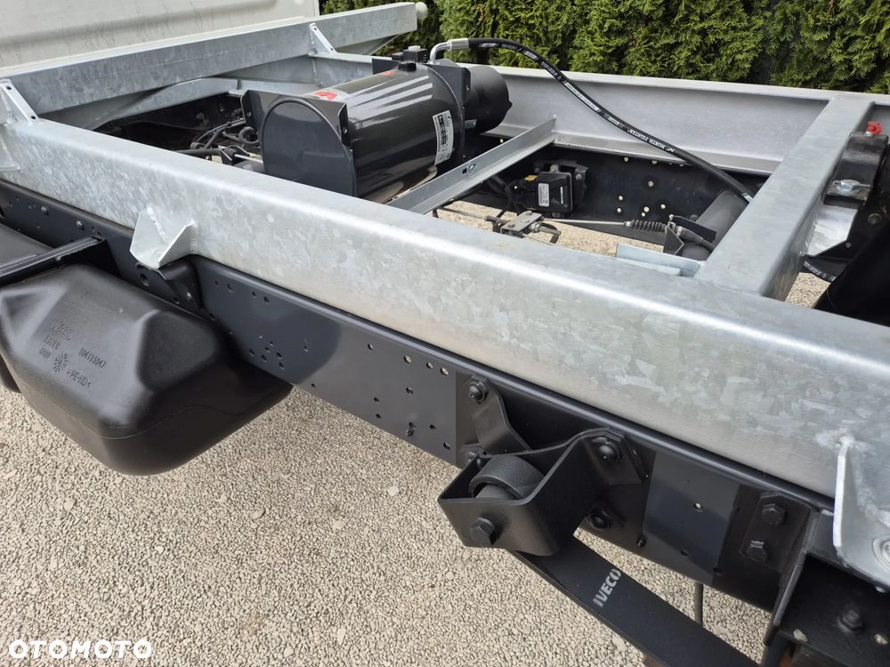 Iveco 35C15 3.0 Wywrotka 3-stronna/ - 8