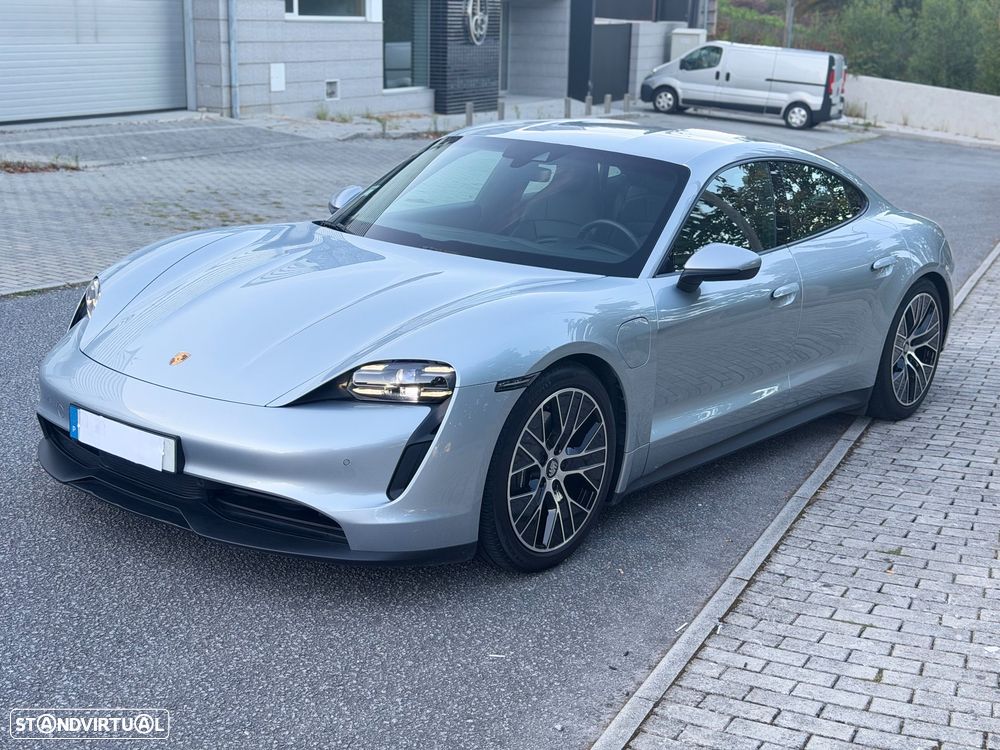 Porsche Taycan Standard - 23